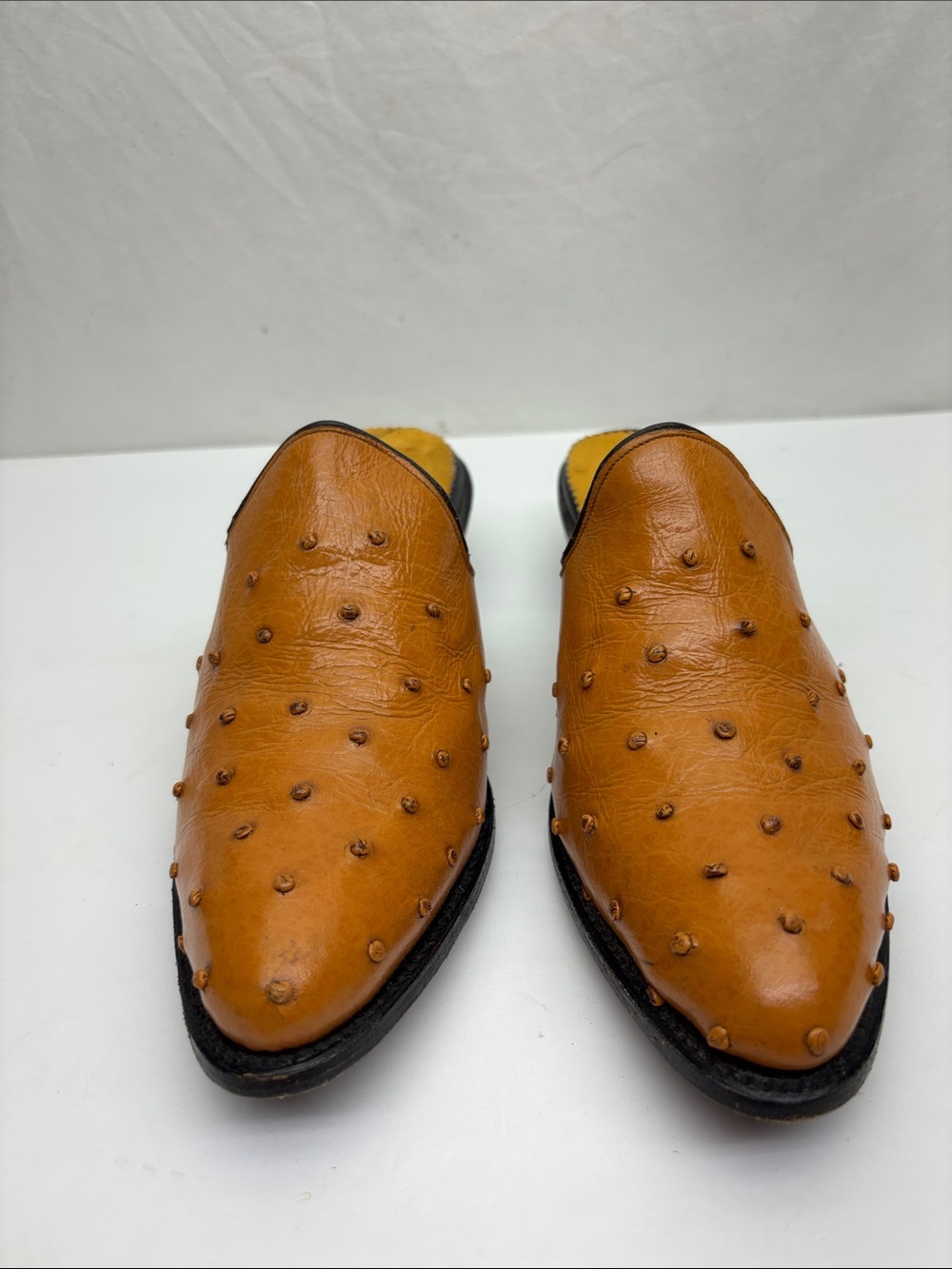 Hand Crafted in Mexico, Tan Studded Slip-On Leather Mules, sz 7.5 B, box 74